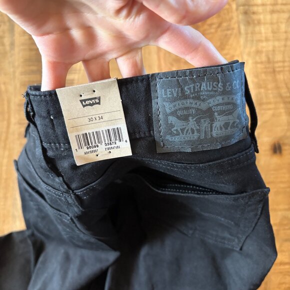 Levi's 726 Flare Jeans, Black, size 30 inseam 34" - Picture 5 of 6